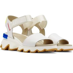 Sorel summer sandal. Like New never worn!! Smoke free home. No tag or box.